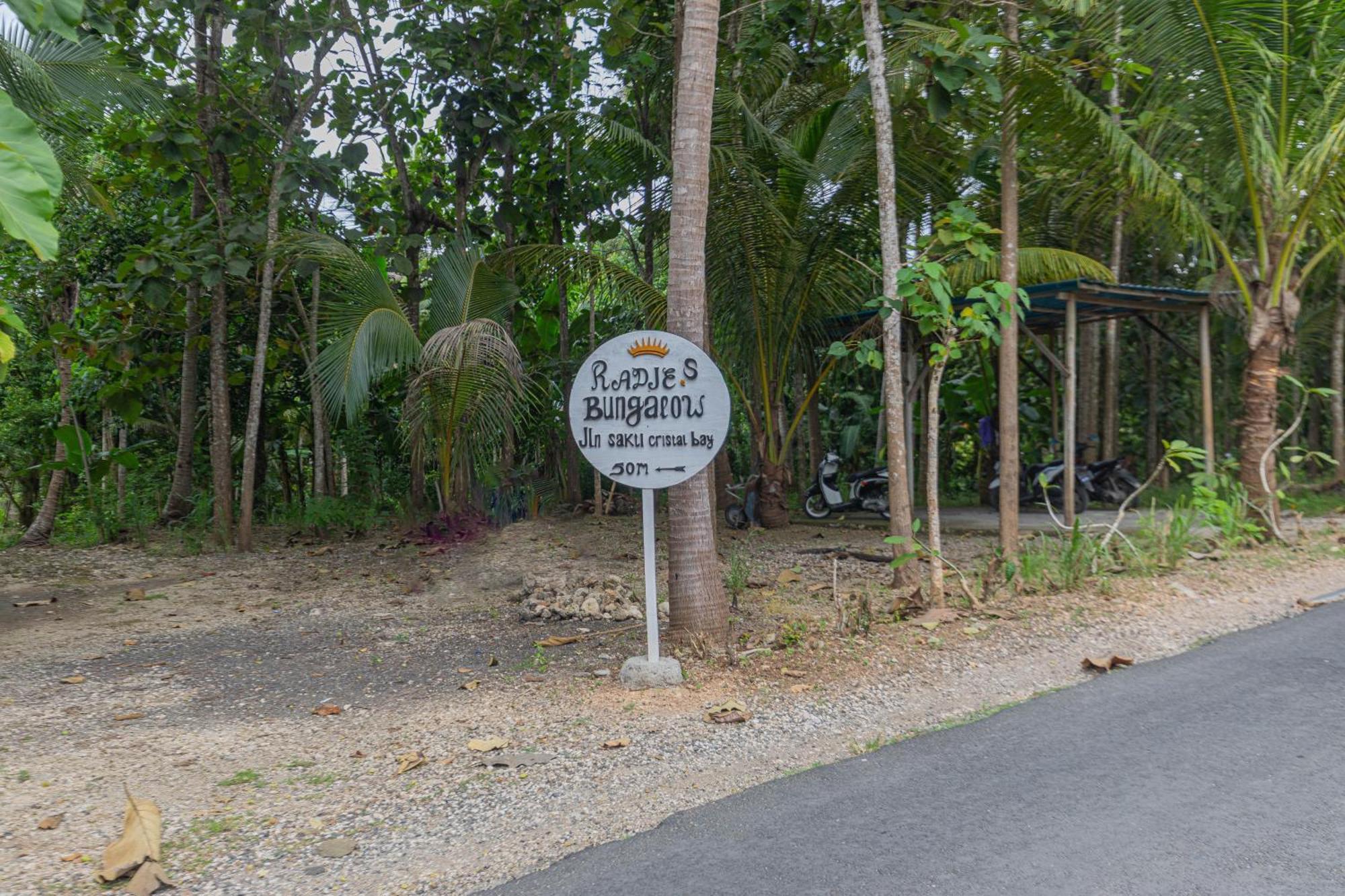 Radjes Bungalow Nusa Penida Sakti Exterior foto